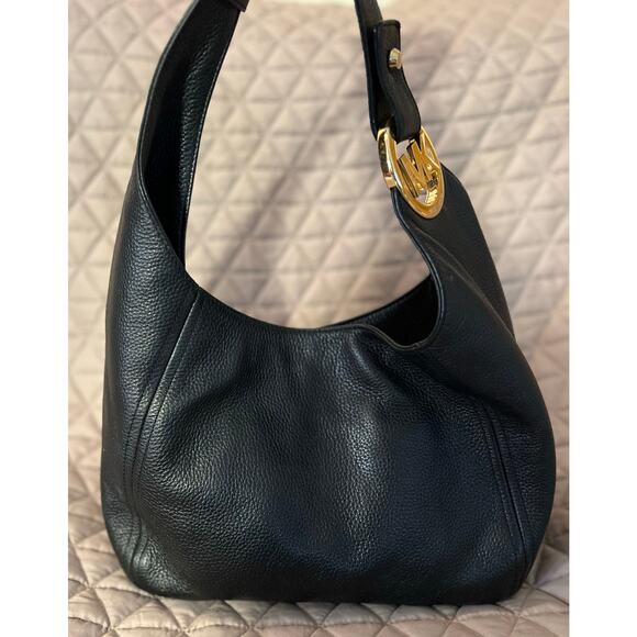 Stylish black, Michael Kors shoulder bag
Excellent condition - Picture 7 of 12